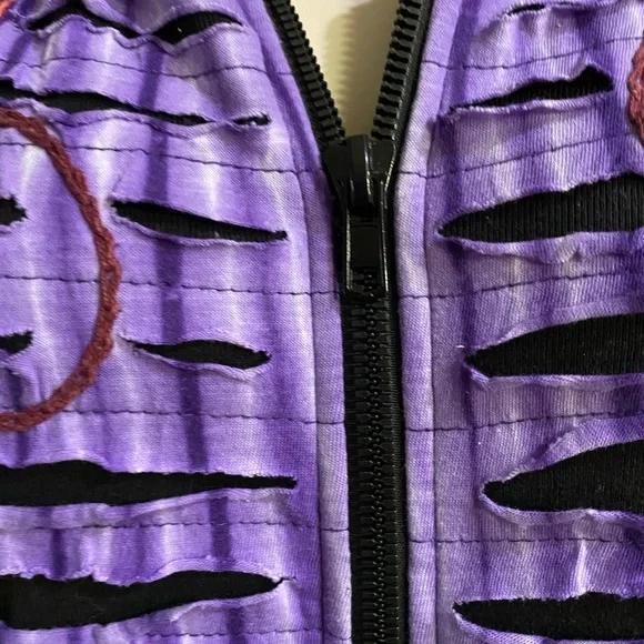 Rising International 100% Cotton Razor Hoodie. Purple tie dye front and full zip - Picture 4 of 9